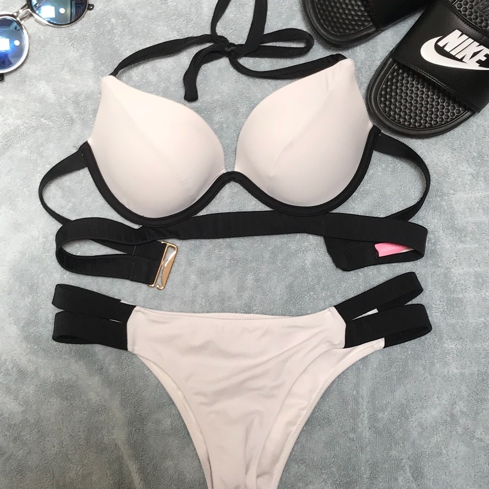 Victoria’s Secret Bikini